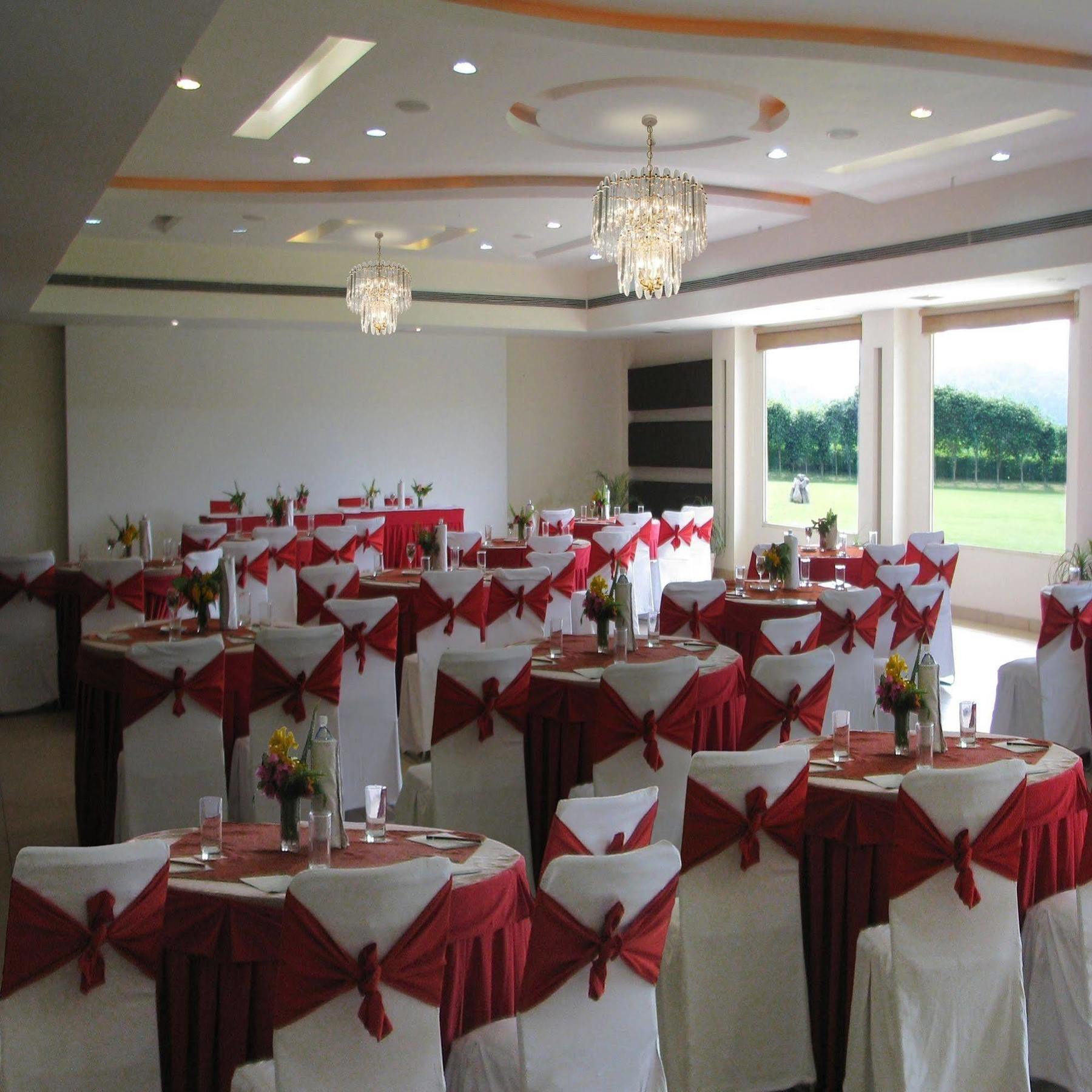 Legend Sarovar Portico Baddi Extérieur photo