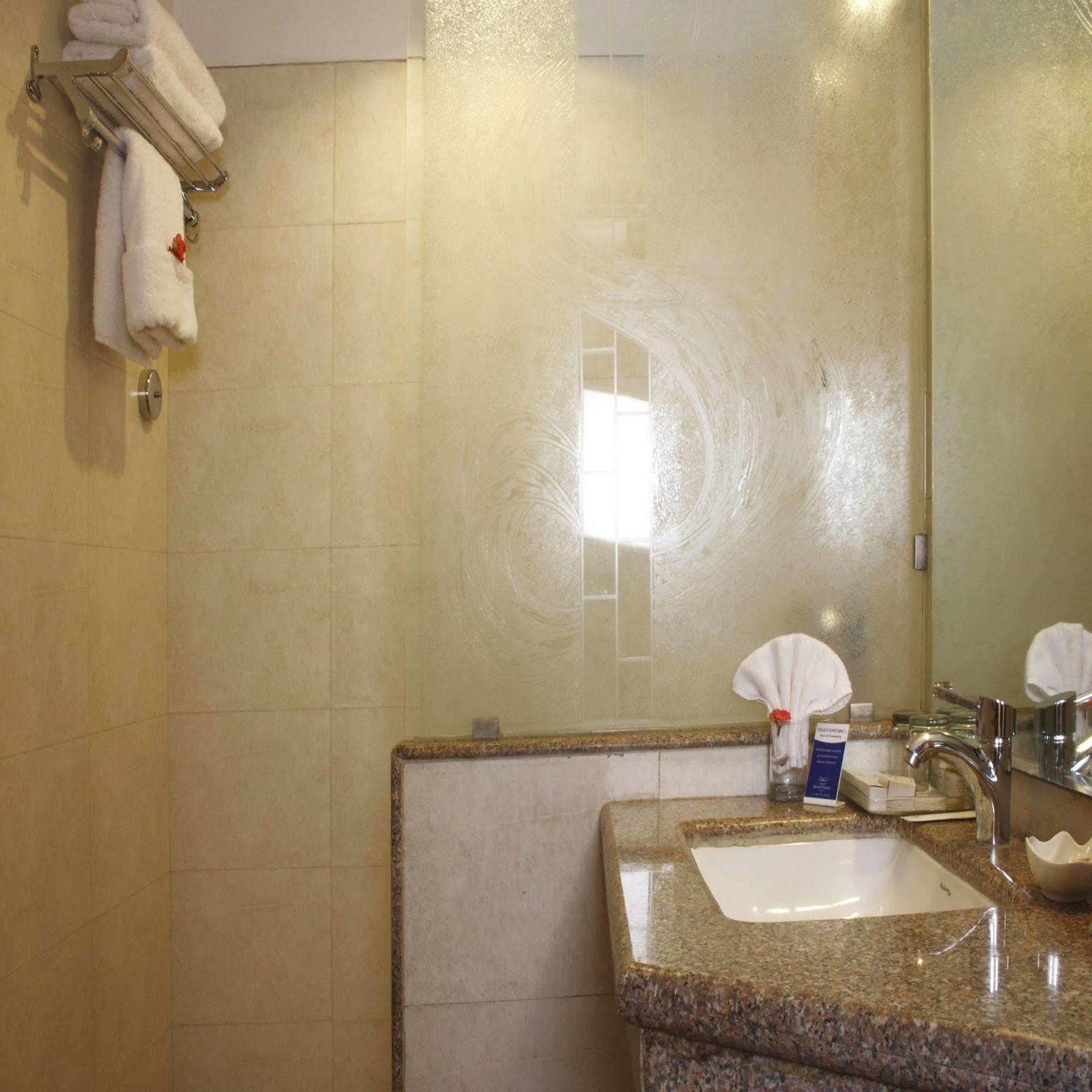 Legend Sarovar Portico Baddi Extérieur photo
